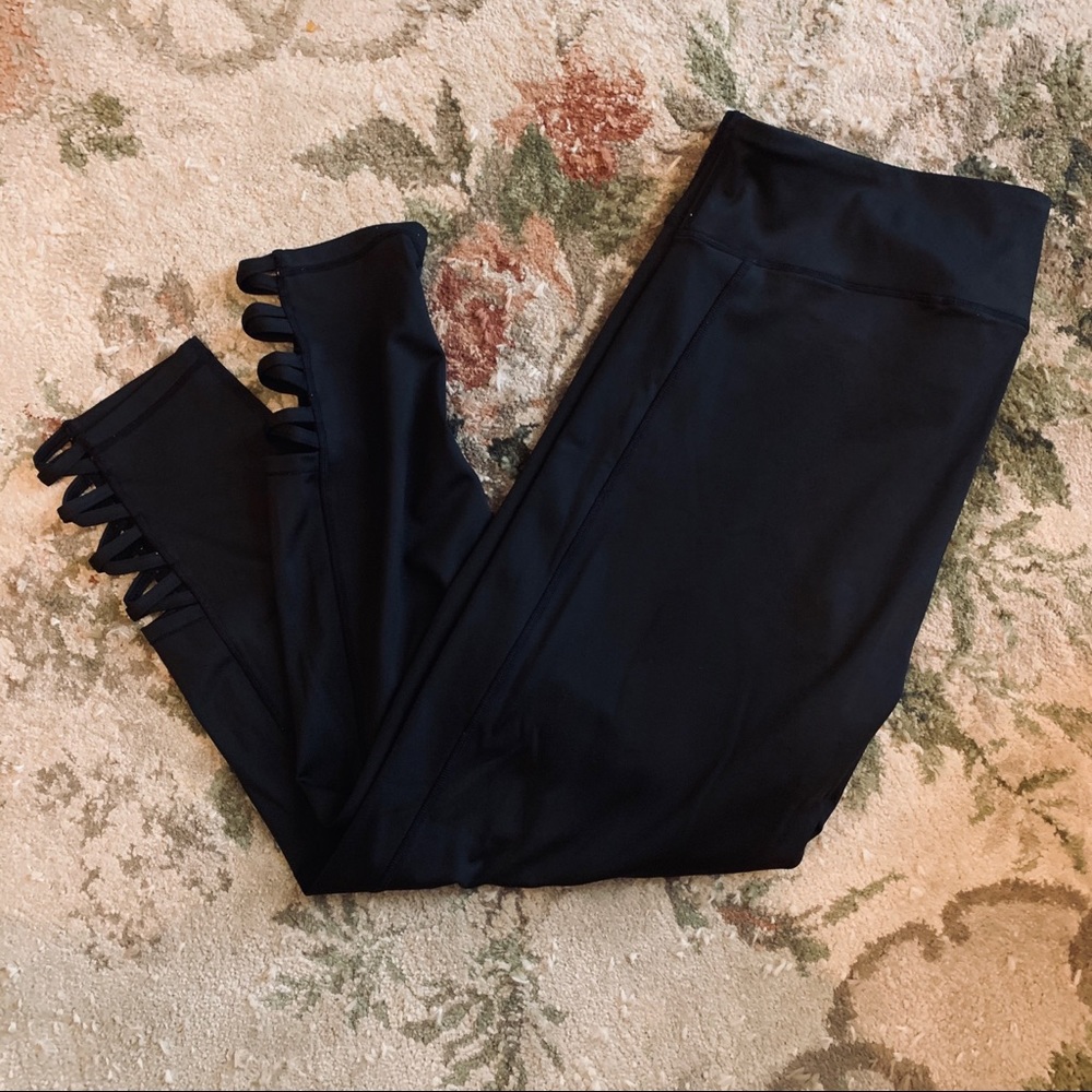 Plus size black leggings